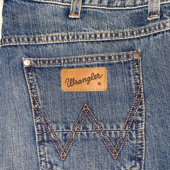 Wrangler Other - Wrangler Retro Slim Straight Jeans 34x32